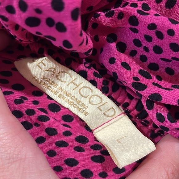 Beachgold Poppy Pink Black Polka Dot One Shoulder Blouse - Picture 4 of 10